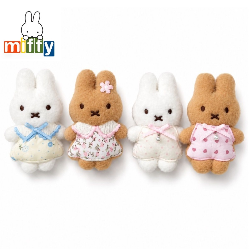 Anime Merchandise Bag - Miffy Rabbit Plush Doll Keychain Bag