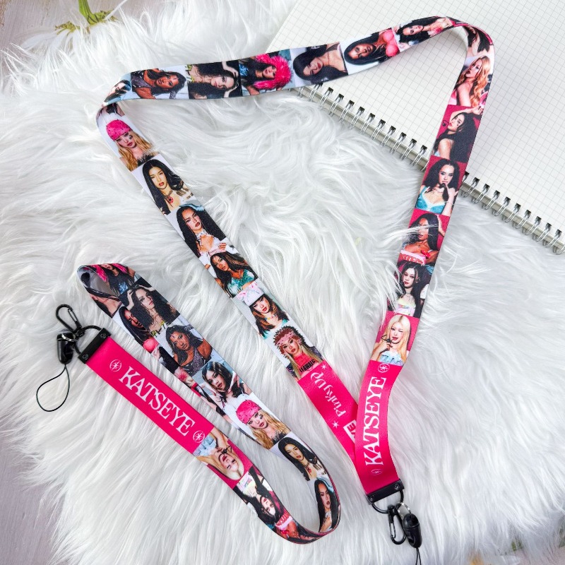 KATSEYE Anime Peripheral Phone - огляд і ціна Anime Merchandise Bag